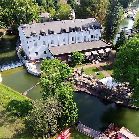 Seehotel Zum Loewen Strasen المظهر الخارجي الصورة