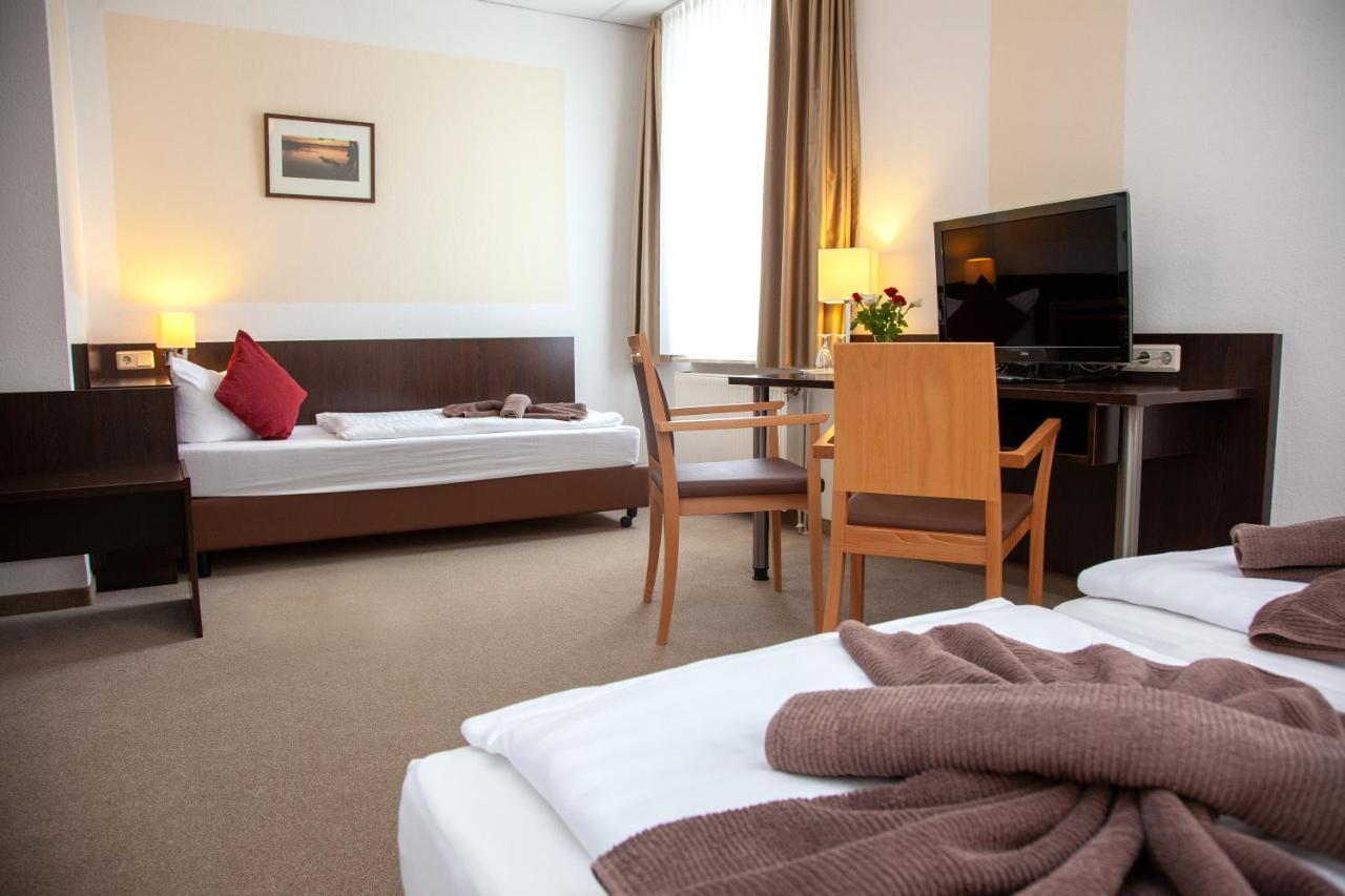 Seehotel Zum Loewen Strasen المظهر الخارجي الصورة